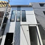 Newly Opened, 3 Min Walk To Hanazonocho Subway Station, Large Flat! 3 Min Drive To Namba!