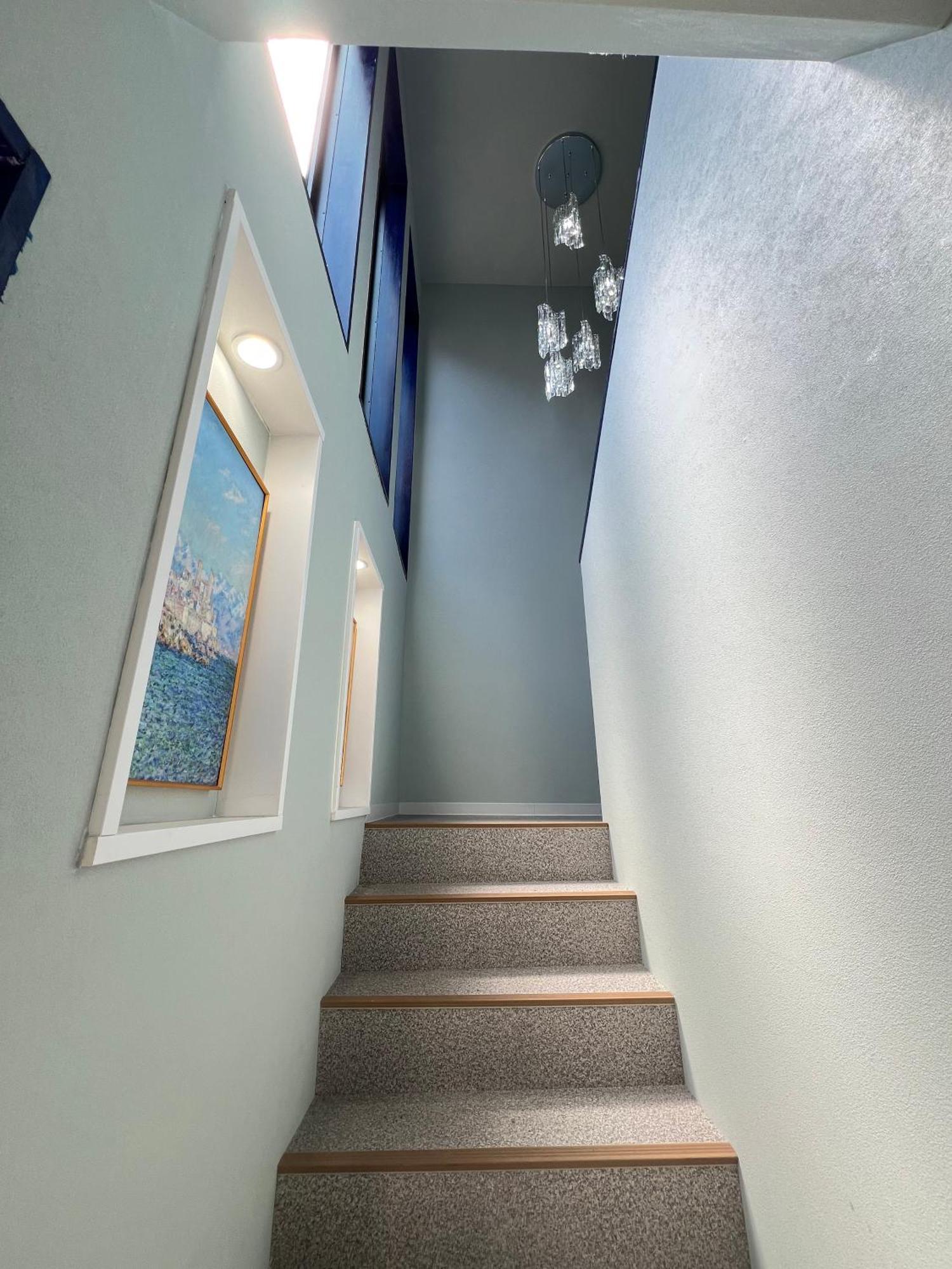 Newly Opened, 3 Min Walk To Hanazonocho Subway Station, Large Flat! 3 Min Drive To Namba! * Osaka
