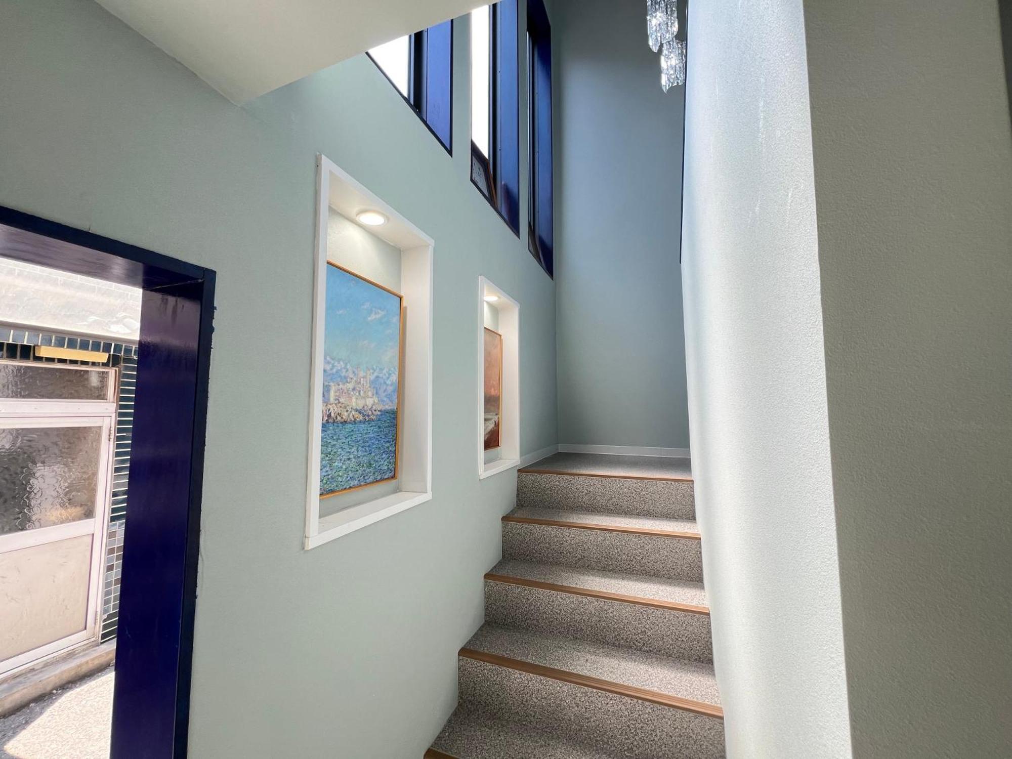 Newly Opened, 3 Min Walk To Hanazonocho Subway Station, Large Flat! 3 Min Drive To Namba! Apartment