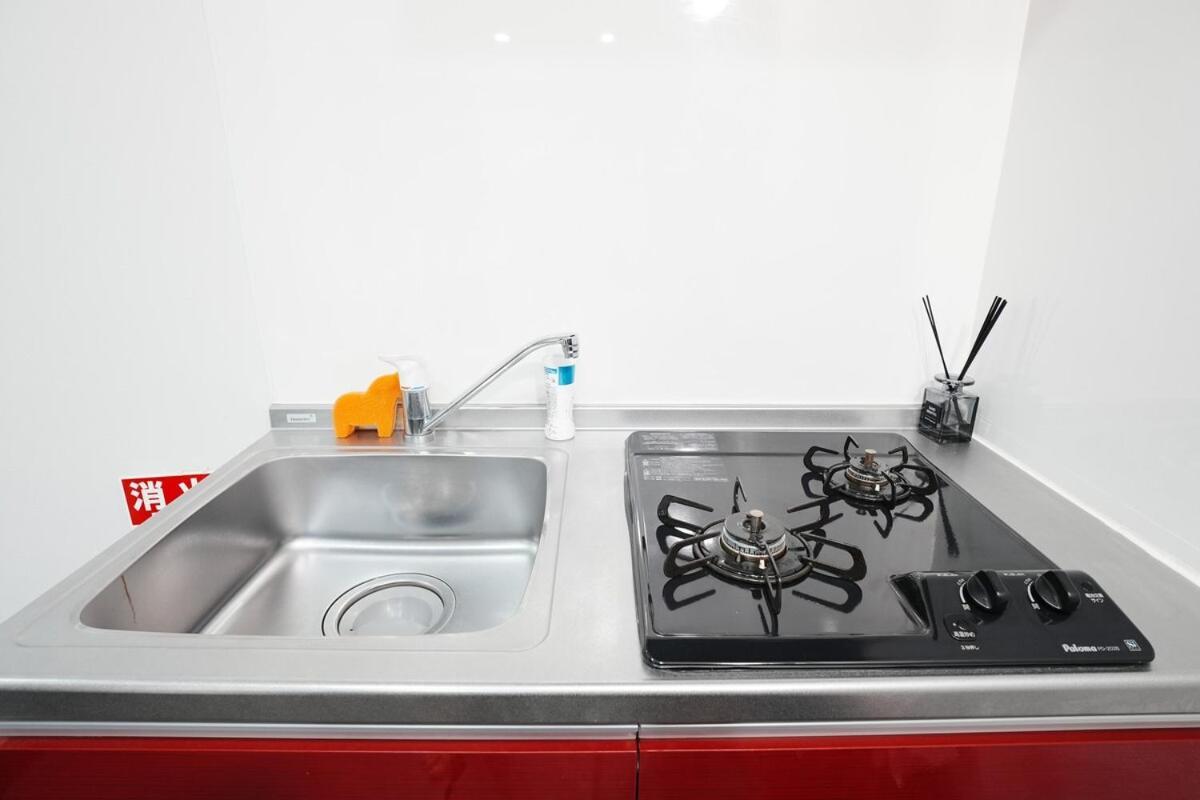 Newly Opened, 3 Min Walk To Hanazonocho Subway Station, Large Flat! 3 Min Drive To Namba! * Osaka